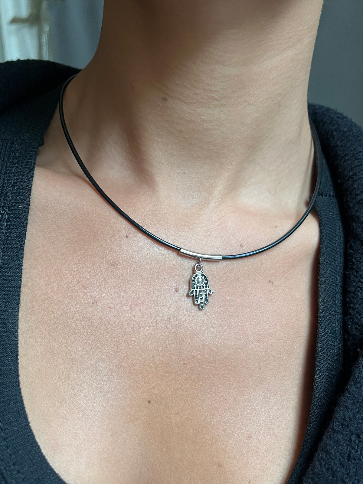 Khamsa Necklace - Silver & leather